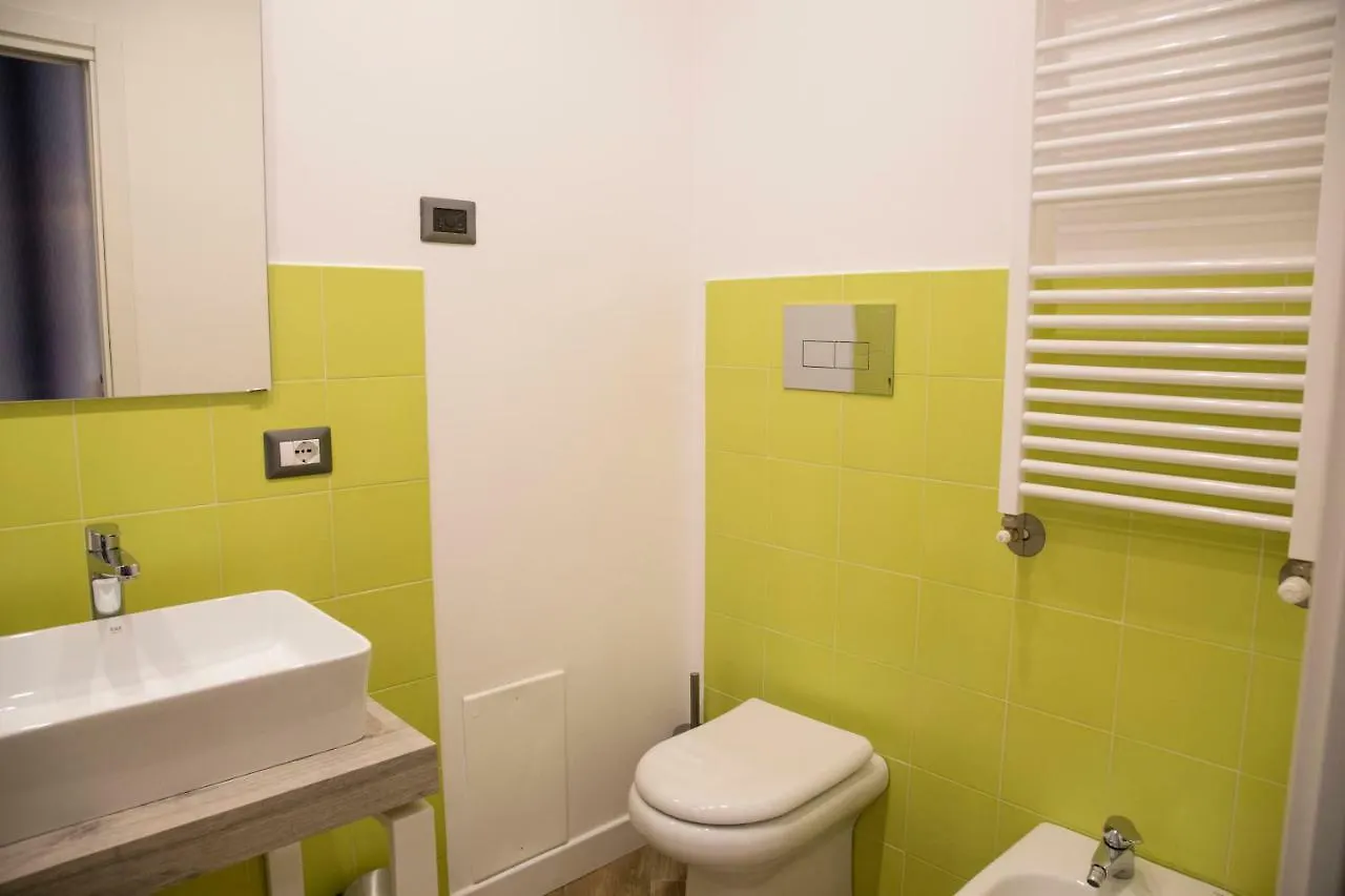 نابولي Garibaldi Rooms فندق مبيت وإفطار